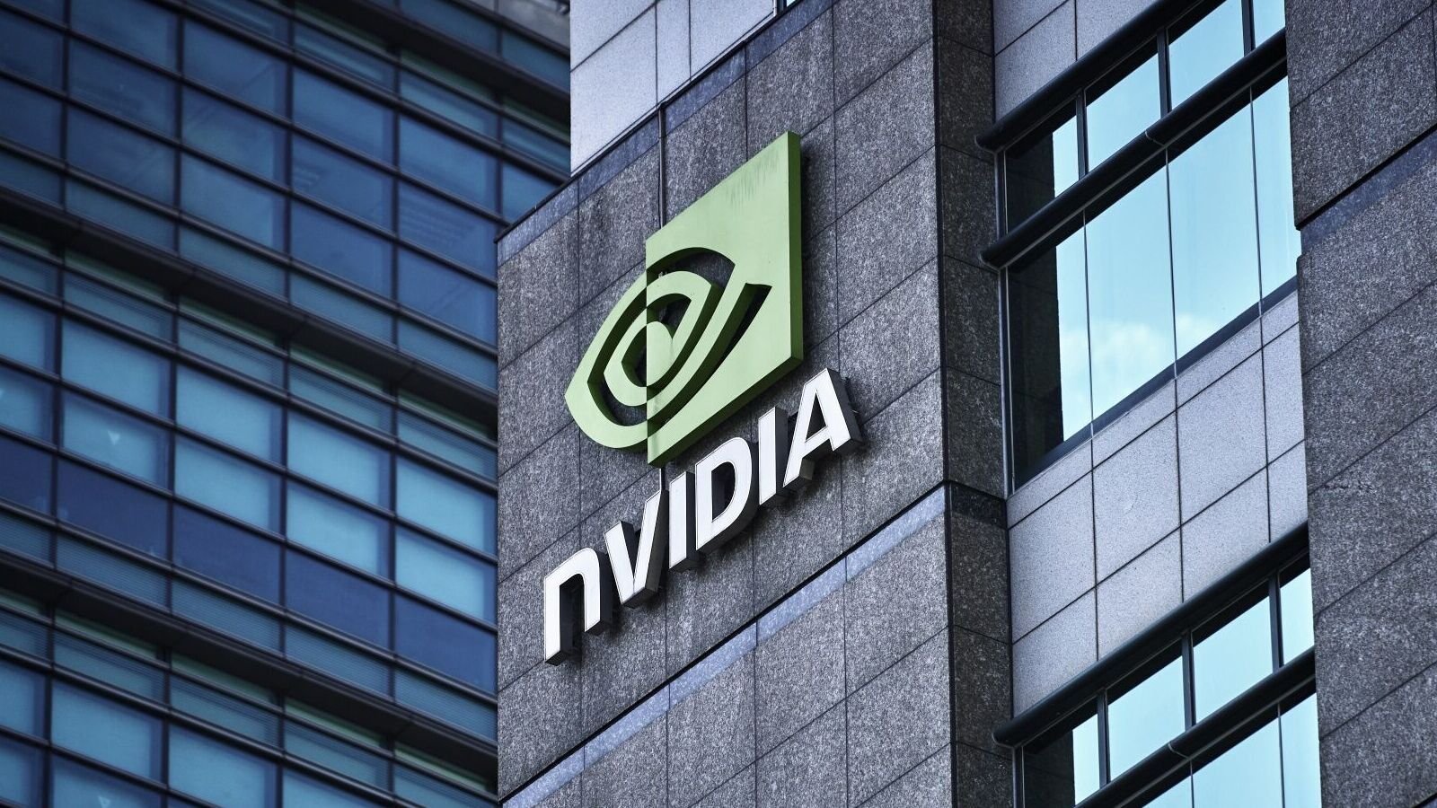 Nvidia H20 chip sales China Trump DeepSeek AI 1738212948654 1750850392961